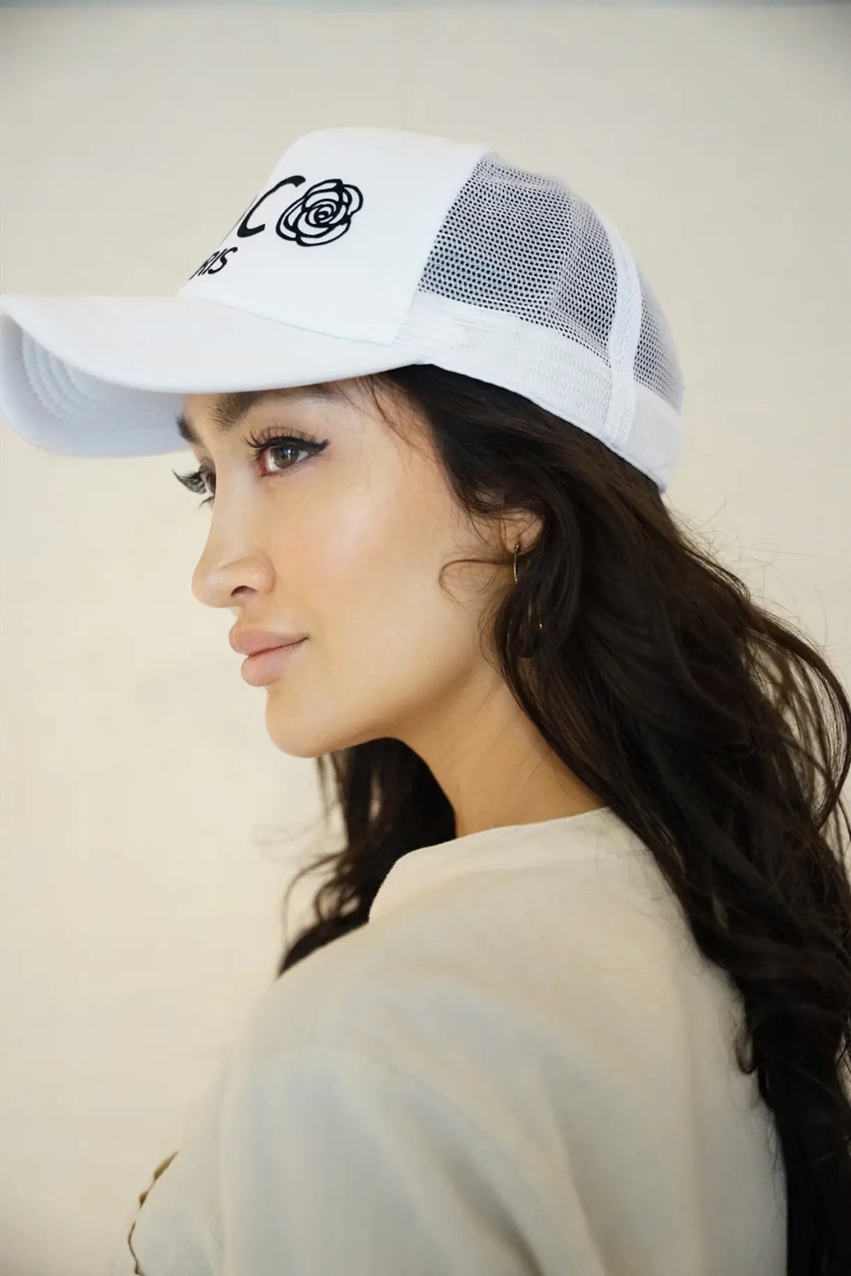 White Rose Trucker